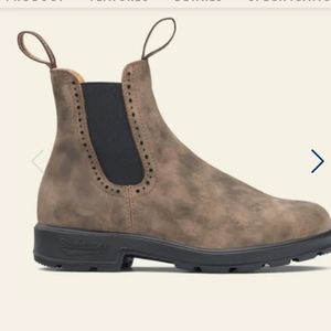 Blundstone hightop boots